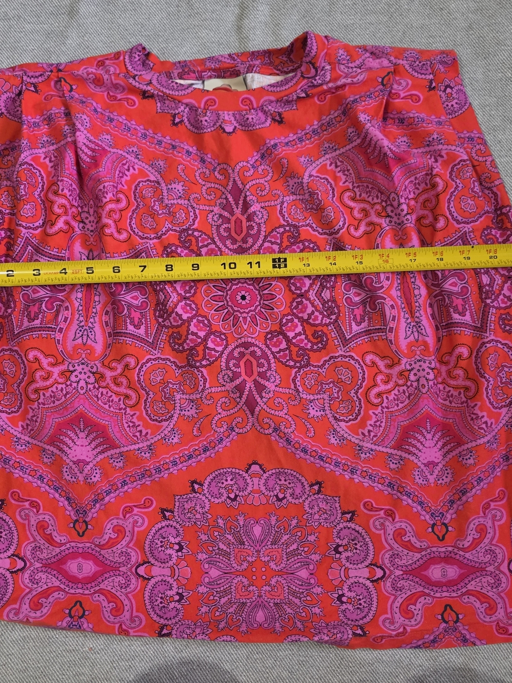 FARM Rio Red & Pink Paisley Muscle Tee - Picture 12 of 13